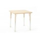 Table enfant en bois de forme carrée